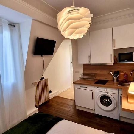 Champs-Elysees - Suite For 2 People Paris Exterior foto